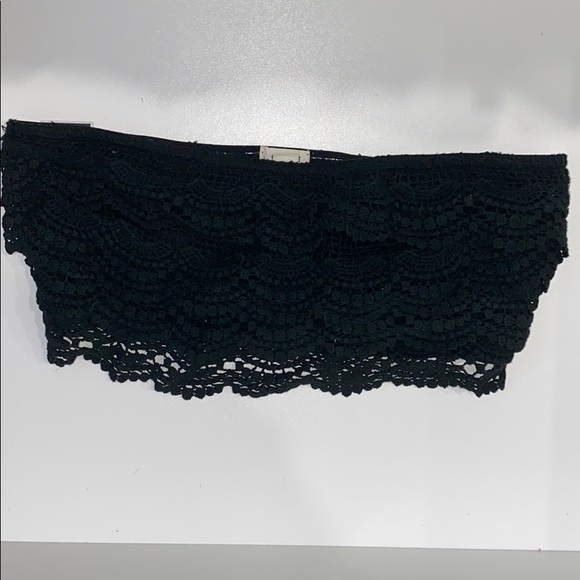 Garage Tops - Laced crop top Garage Tops - Laced crop top